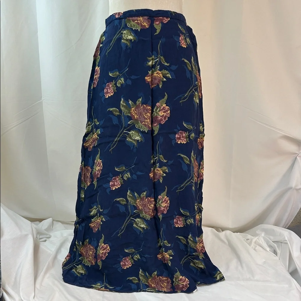 Kathy Ireland Dark Blue Floral Maxi Skirt Size 12 - Picture 1 of 8